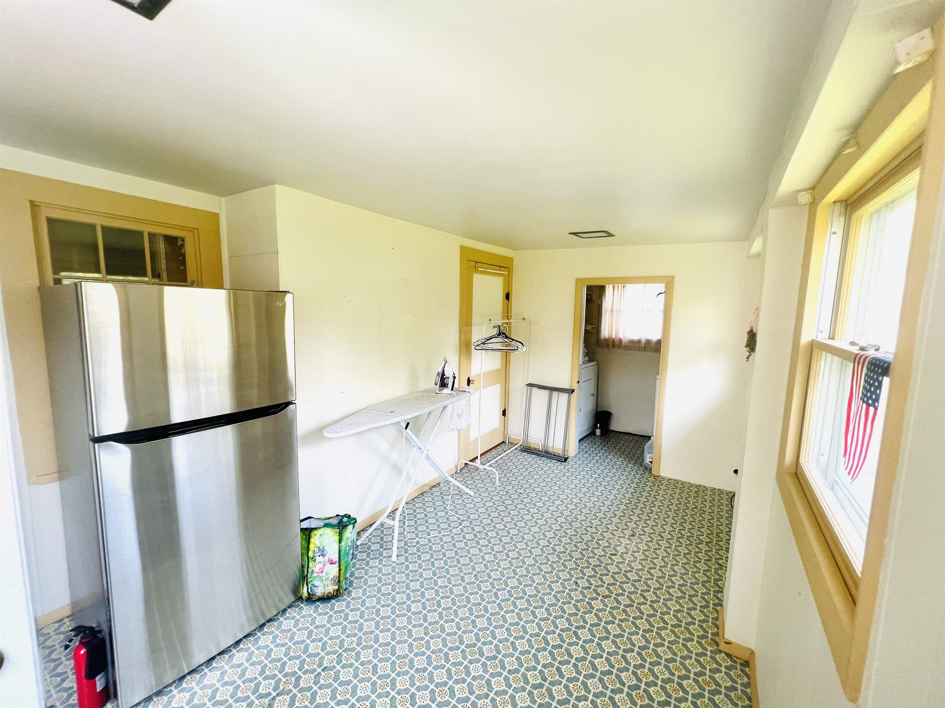 310 Yale Street Bay City, MI 48708 - Photo 11 of 21 Gallery Image 11