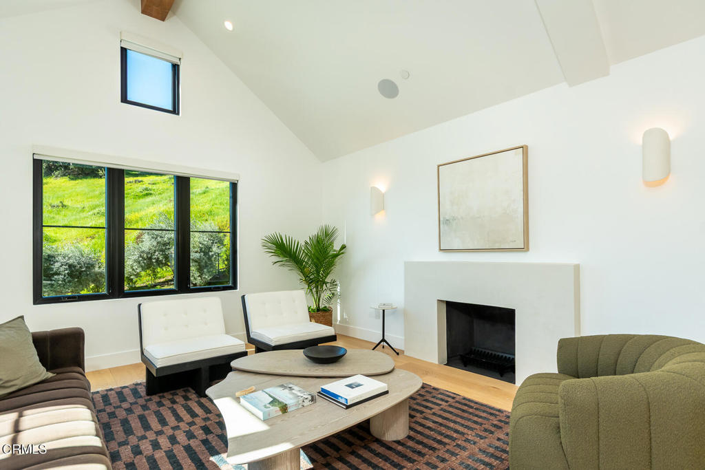 2950 Oak Glen Road Glendale, CA 91208 - Photo 19 of 47 GYP_2950 Oak Glen Rd_043_MLS