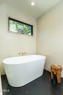 $2,999,000 | 2950 Oak Glen Road, Glendale, CA 91208