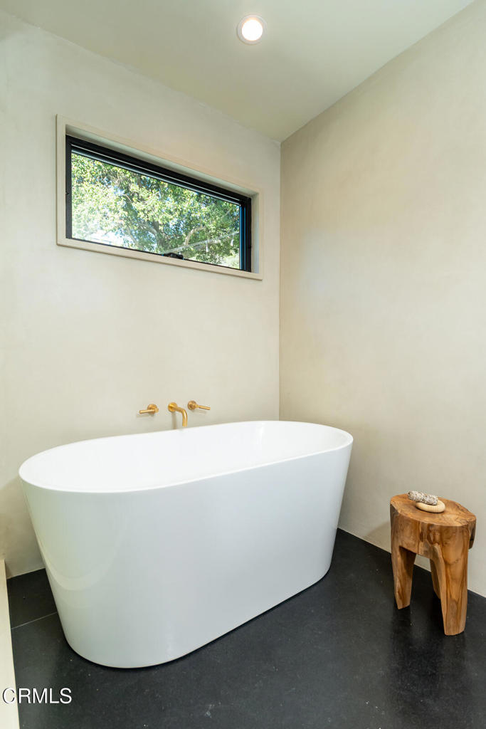 2950 Oak Glen Road Glendale, CA 91208 - Photo 35 of 47 GYP_2950 Oak Glen Rd_037_MLS