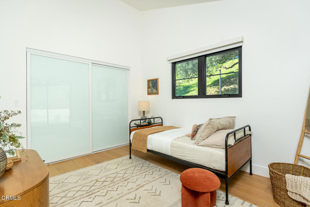 2950 Oak Glen Road Glendale, CA 91208 - Photo 38 of 47 GYP_2950 Oak Glen Rd_065_MLS