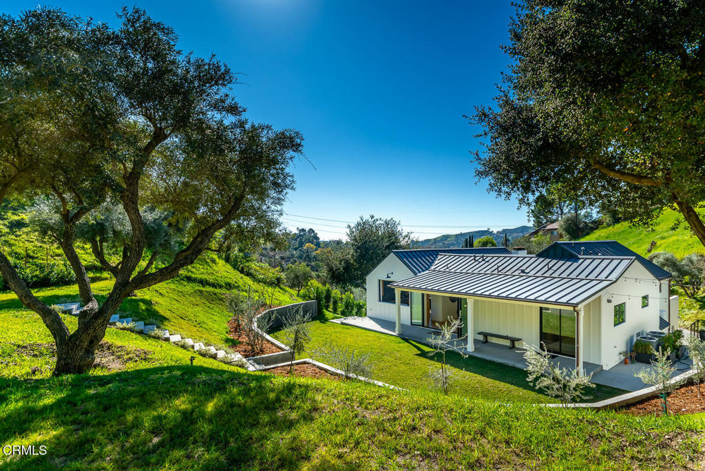 2950 Oak Glen Road Glendale, CA 91208 - Photo 43 of 47 GYP_2950 Oak Glen Rd_080_MLS