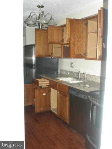 19621 Gunners Branch Road, Unit 822 Germantown, MD 20876 - Photo 5 of 15 Kitchen #2