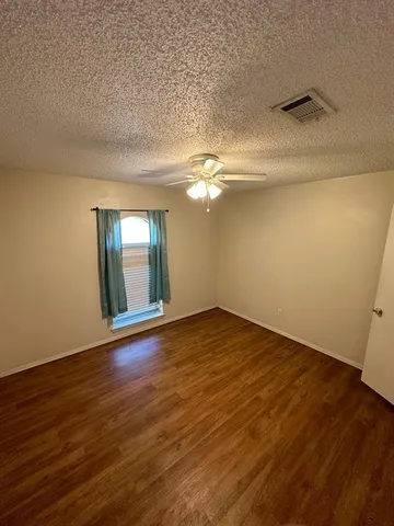 $2,400 | 733 Toni Drive, Hurst, TX 76054