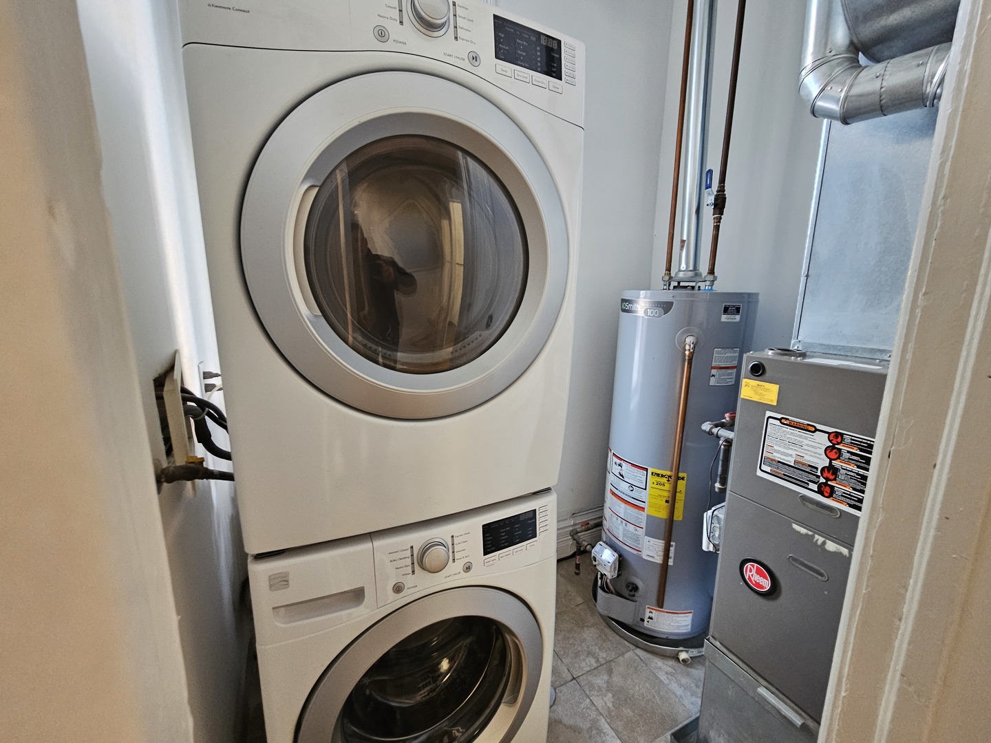 2000 South Ashland Avenue, Unit 1 Chicago, IL 60608 - Photo 16 of 23 a utility room with dryer and washer