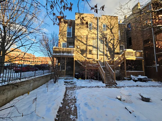 $1,790 | 2000 South Ashland Avenue, Unit 1, Chicago, IL 60608