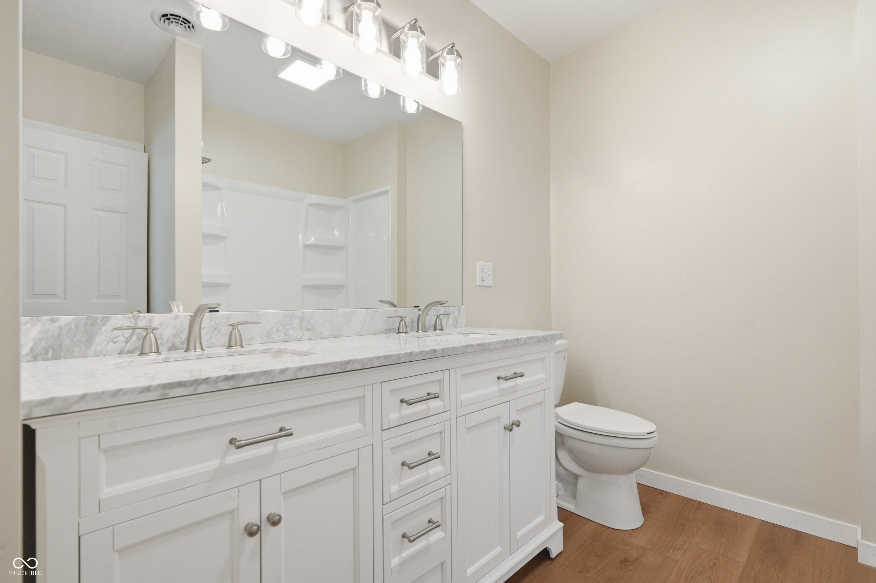 922 South Umbarger Road Muncie, IN 47304 - Photo 15 of 22 Gallery Image 15