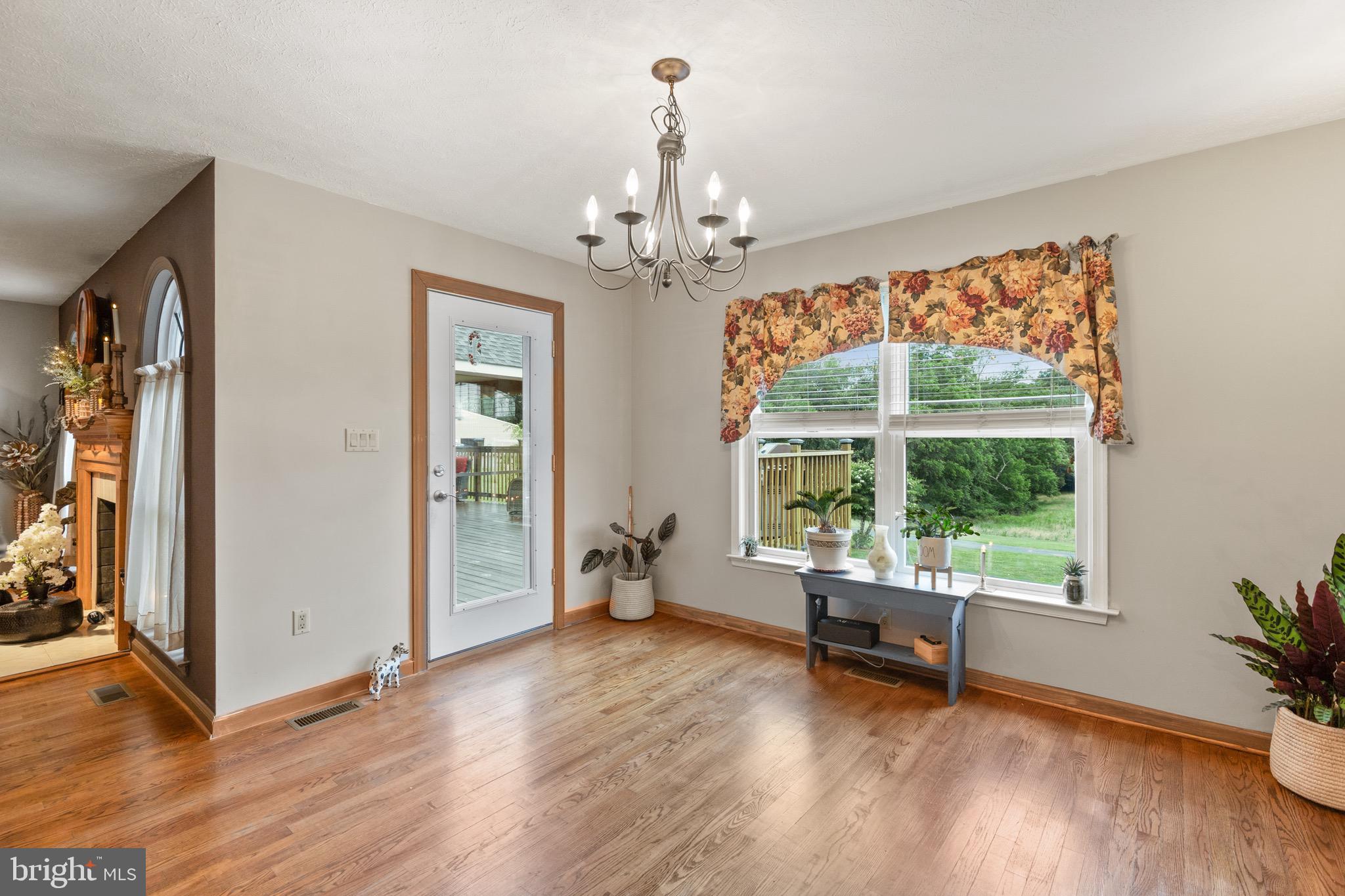 455 Pikes Peak Road Delta, PA 17314 - Photo 11 of 44 Gallery Image 11