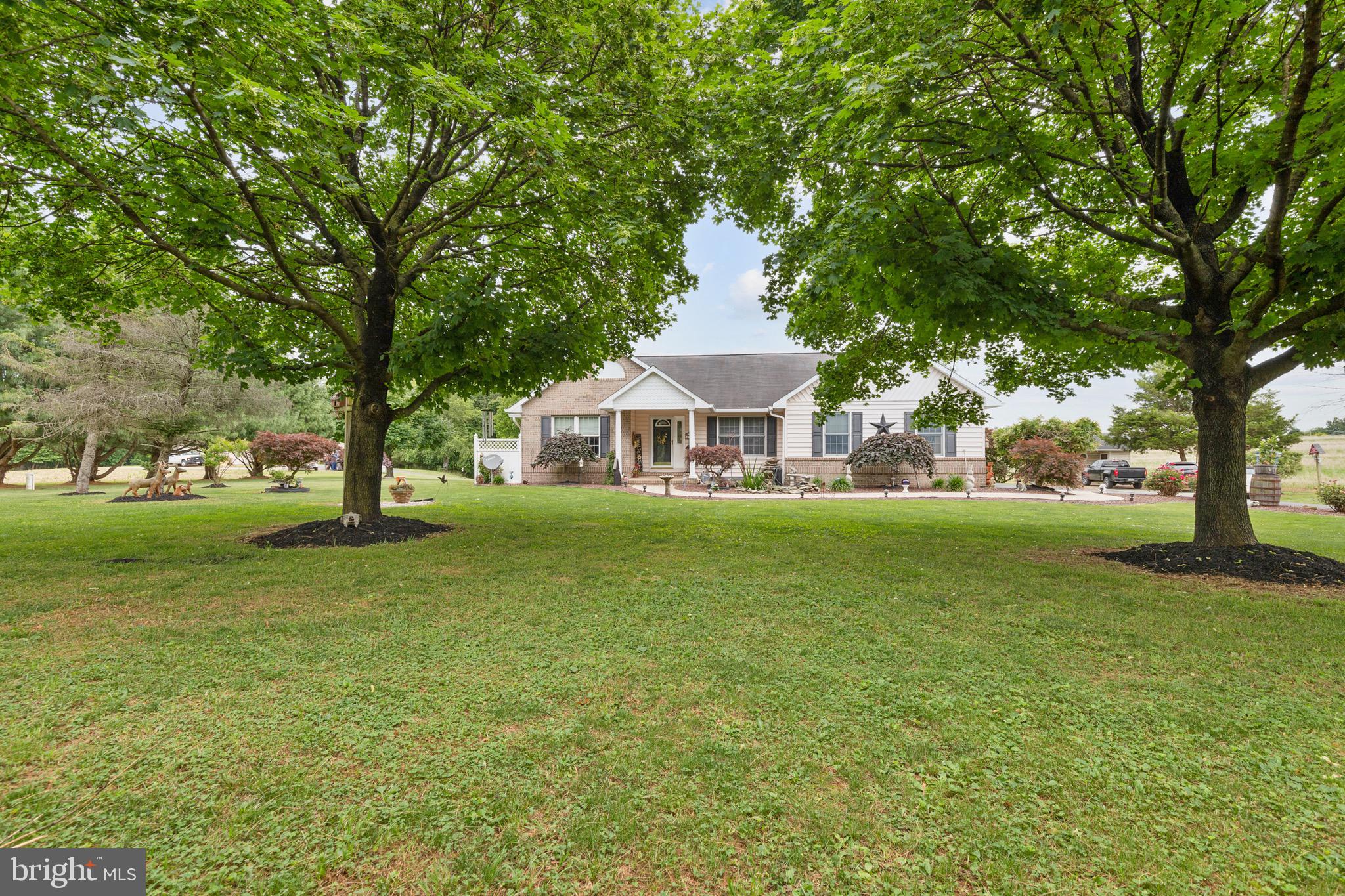 455 Pikes Peak Road Delta, PA 17314 - Photo 2 of 44 Gallery Image 2
