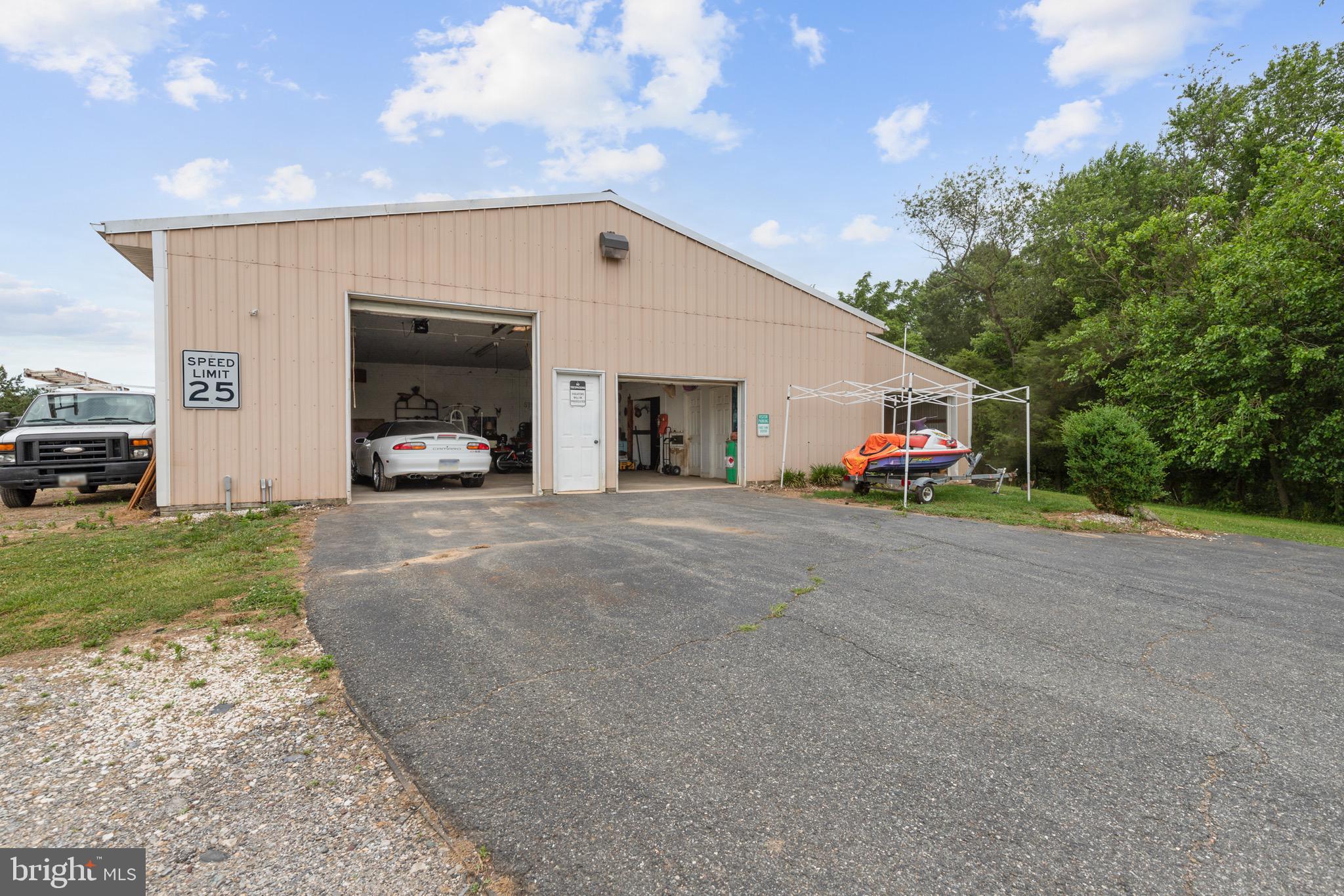 455 Pikes Peak Road Delta, PA 17314 - Photo 32 of 44 Gallery Image 32