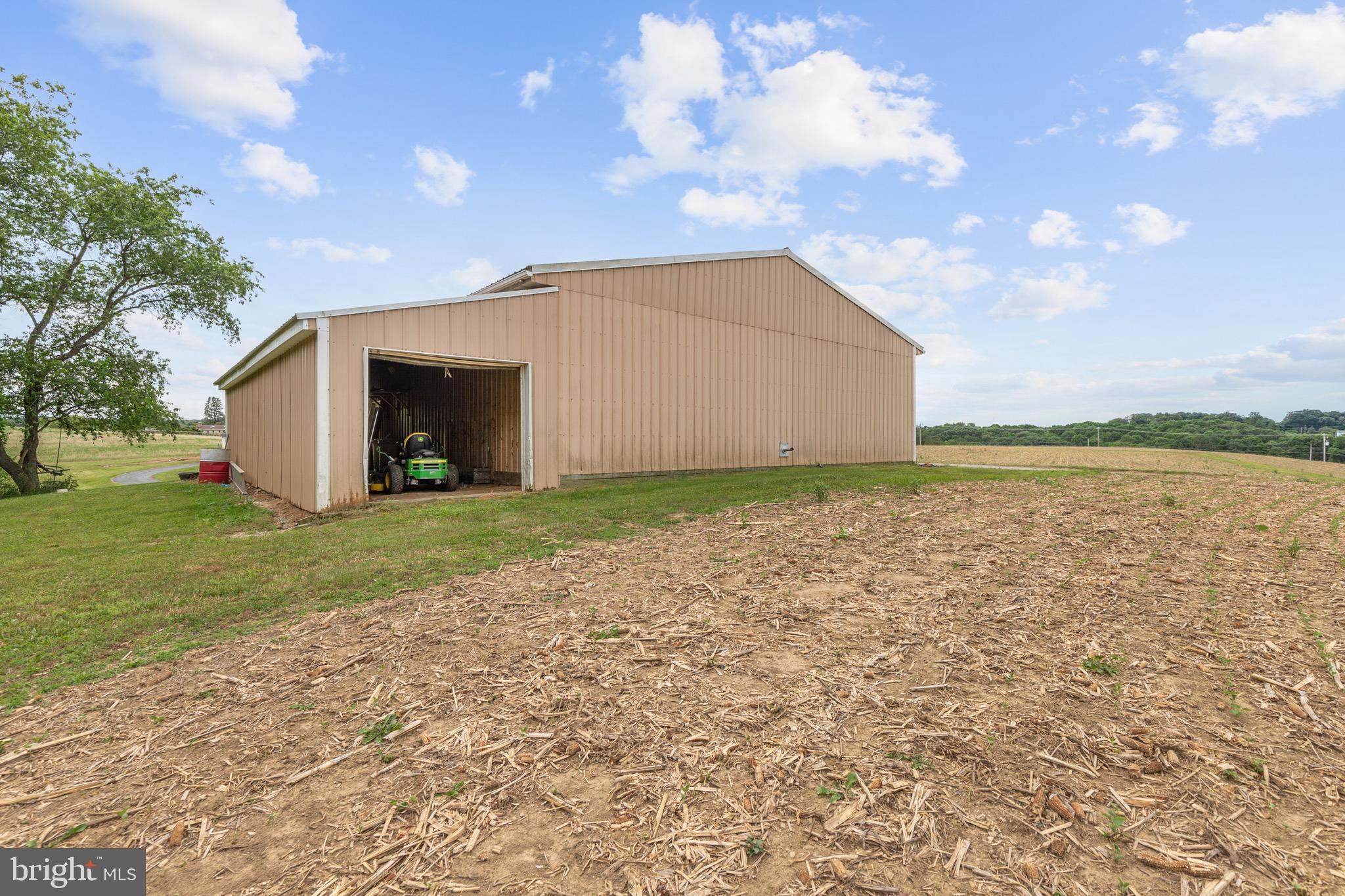 455 Pikes Peak Road Delta, PA 17314 - Photo 35 of 44 Gallery Image 35
