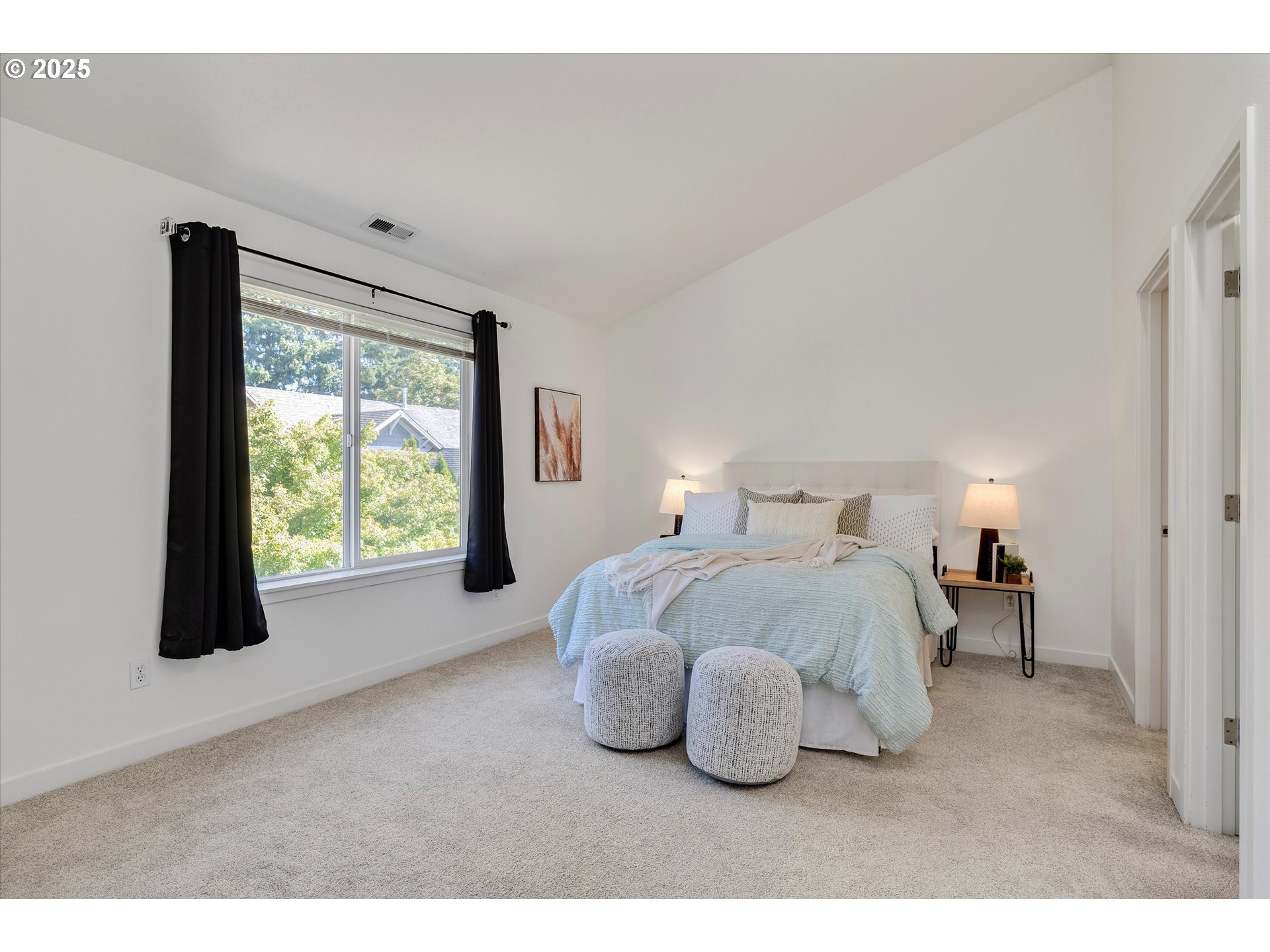 1422 Northeast 18th Place Canby, OR 97013 - Photo 16 of 37 Bedroom, Primary