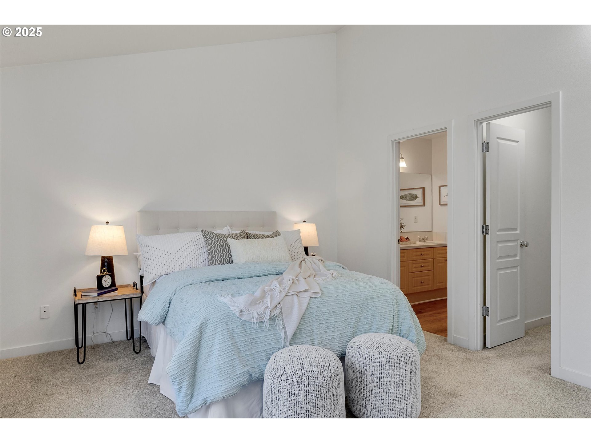 1422 Northeast 18th Place Canby, OR 97013 - Photo 18 of 37 Bedroom, Primary