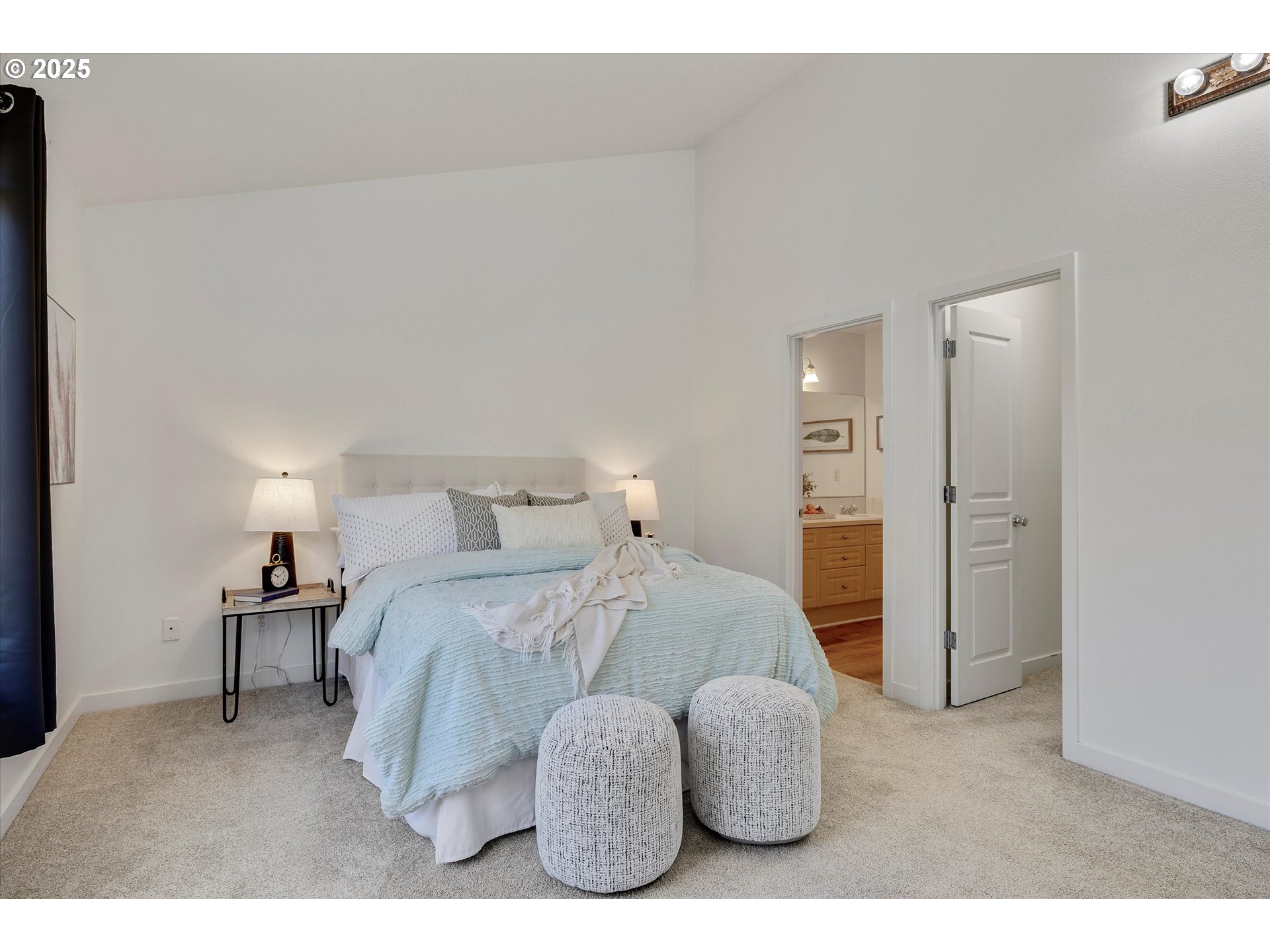 1422 Northeast 18th Place Canby, OR 97013 - Photo 19 of 37 Bedroom, Primary