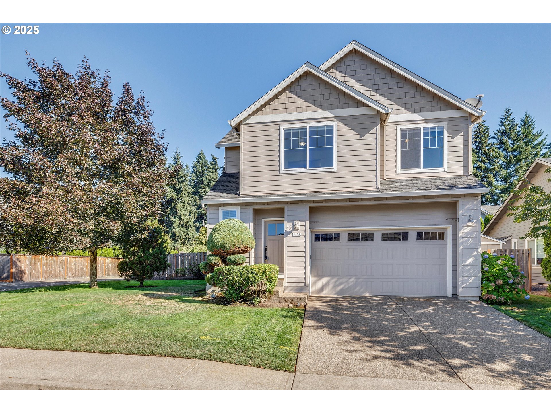 1422 Northeast 18th Place Canby, OR 97013 - Photo 2 of 37