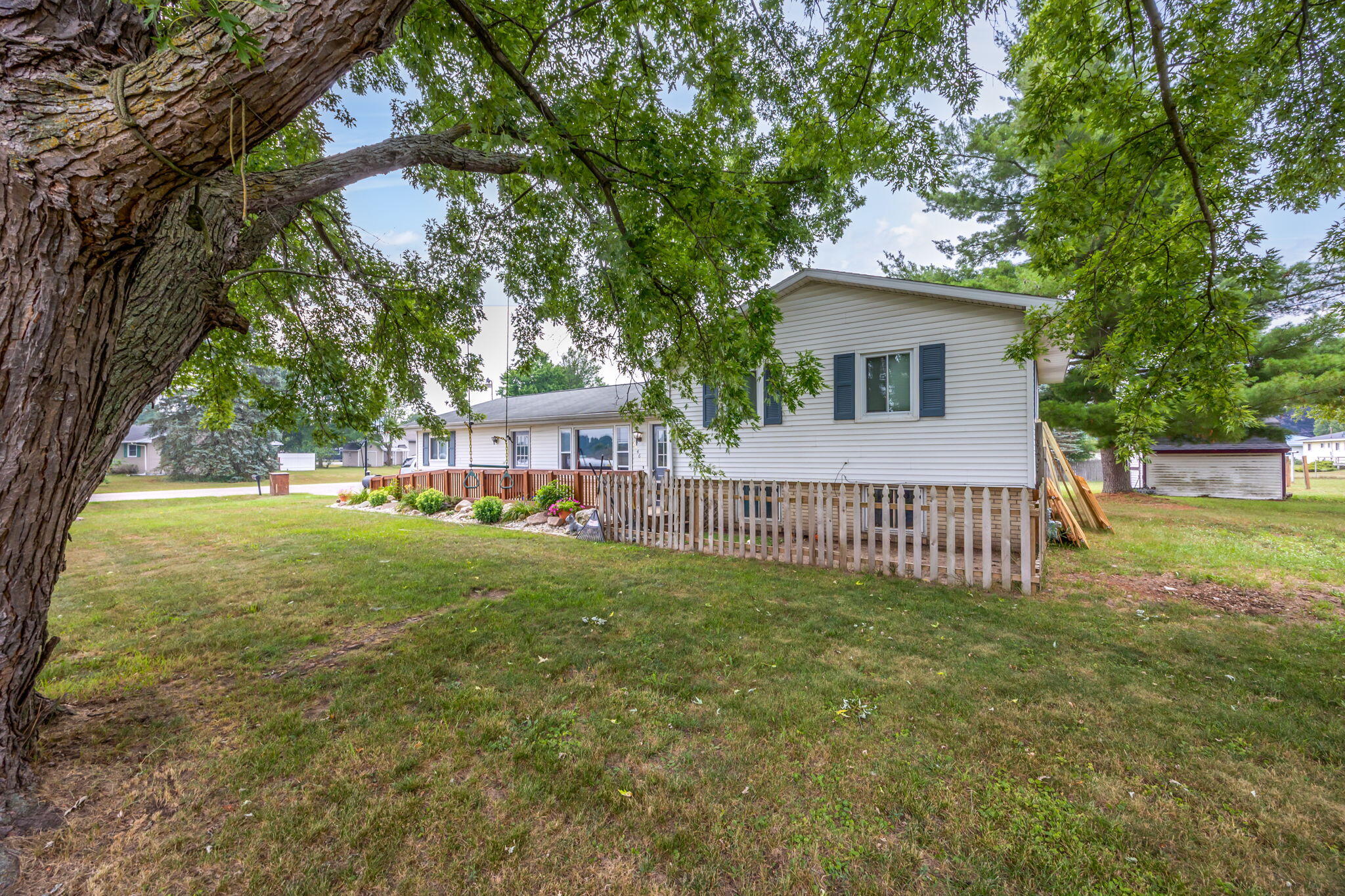 20461 Spruce Road Big Rapids, MI 49307 - Photo 19 of 31 4-web-or-mls-5L7A1691-Edit