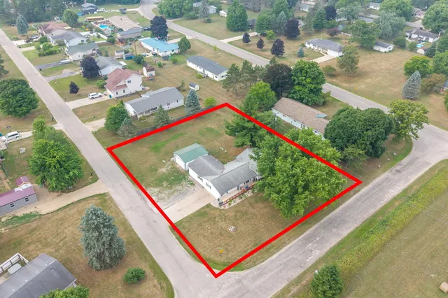 $399,900 | 20461 Spruce Road, Big Rapids, MI 49307