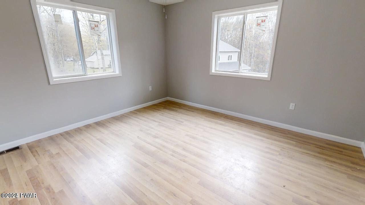 178 Spring Drive Dingmans Ferry, PA 18328 - Photo 13 of 18