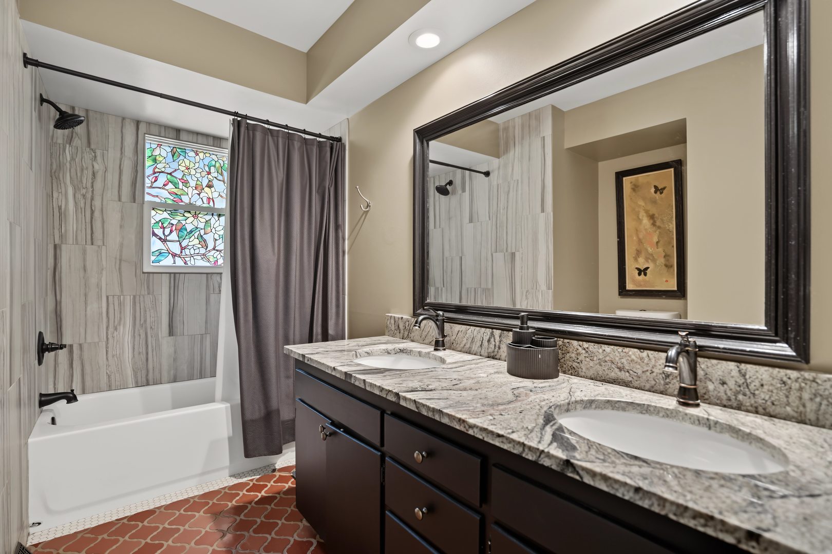 2606 Fairhaven Road Davenport, IA 52803 - Photo 12 of 25