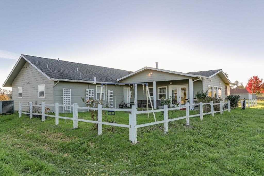 26730 High Pass Road Junction City, OR 97448 - Photo 12 of 31 MLS 13
