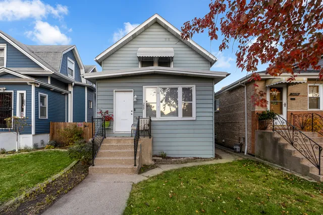 $290,000 | 3027 Oak Park Avenue, Berwyn, IL 60402