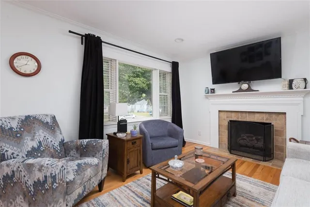 $315,000 | 5343 Rosewood Street, Roeland Park, KS 66205