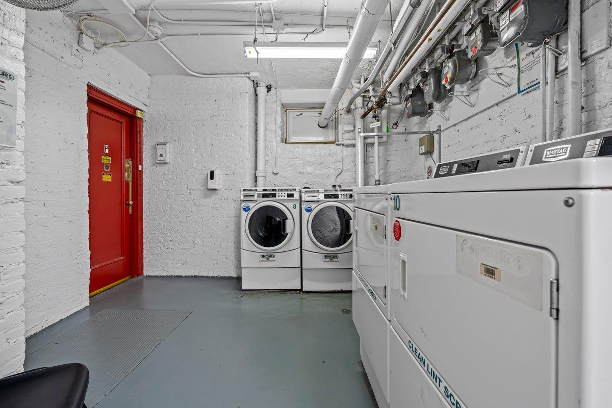 525 West 238th Street, Unit 1L Bronx, NY 10463 - Photo 16 of 20 a utility room with dryer and washer