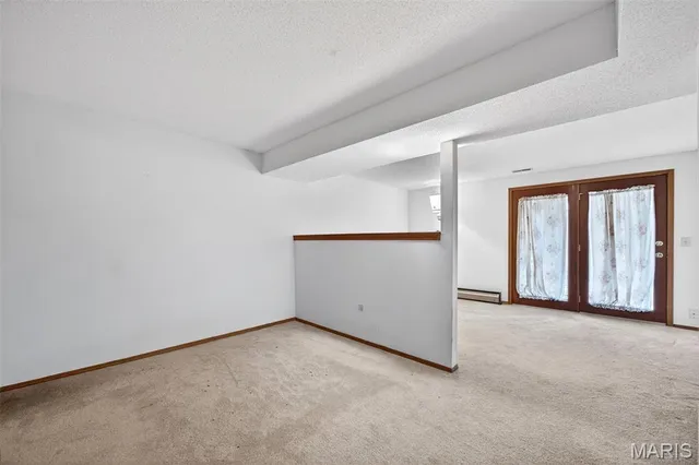 $369,000 | 612 Thicket Lane, Lake St. Louis, MO 63367