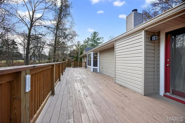 $369,000 | 612 Thicket Lane, Lake St. Louis, MO 63367