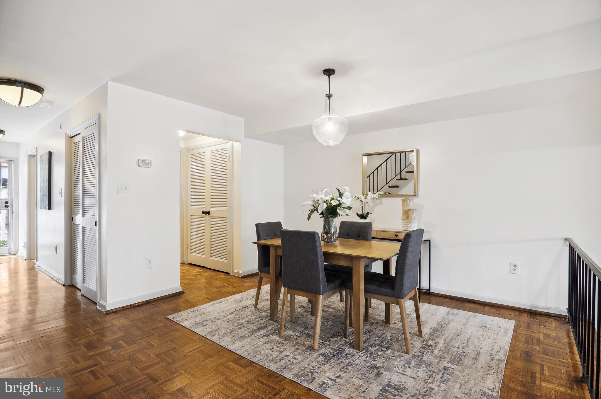 322 8th Street Southeast Washington, DC 20003 - Photo 8 of 35