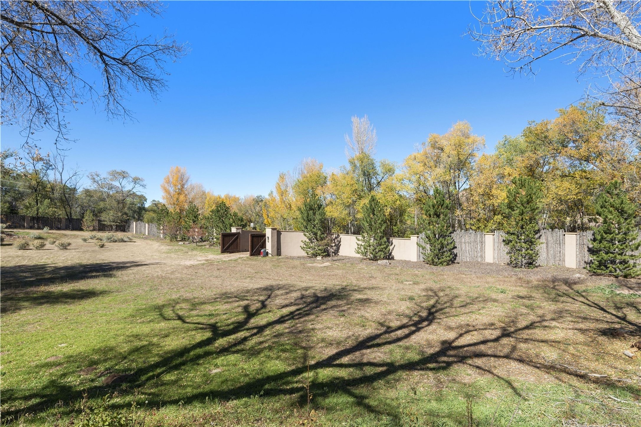 1414 Bishops Lodge Road Santa Fe, NM 87506 - Photo 8 of 19