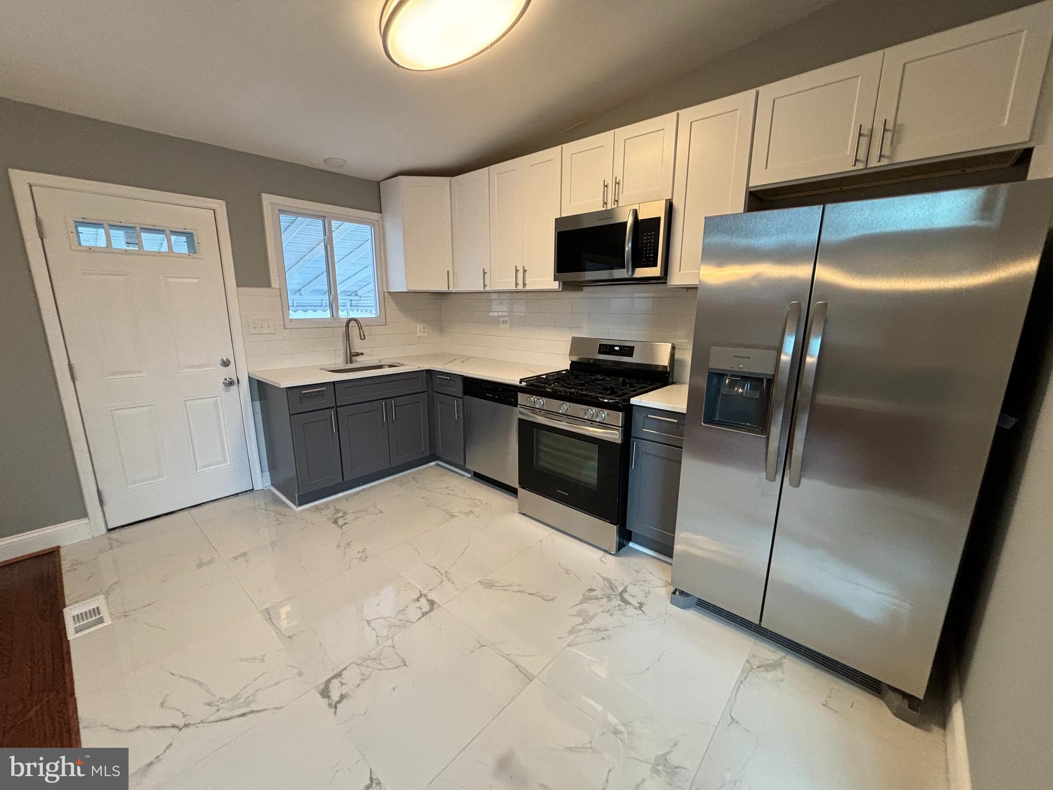 8138 Scotts Level Road Pikesville, MD 21208 - Photo 12 of 39