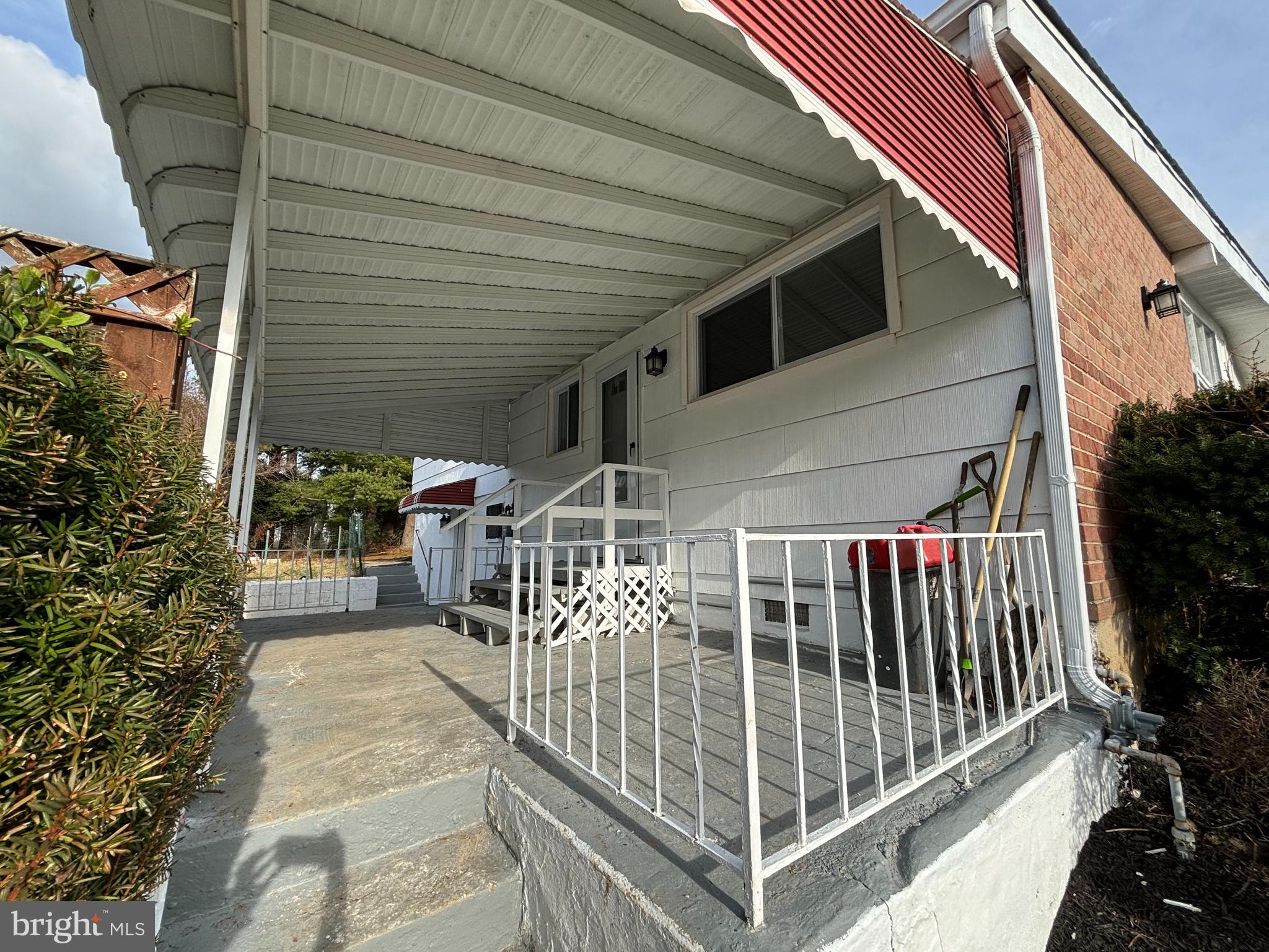 8138 Scotts Level Road Pikesville, MD 21208 - Photo 3 of 39
