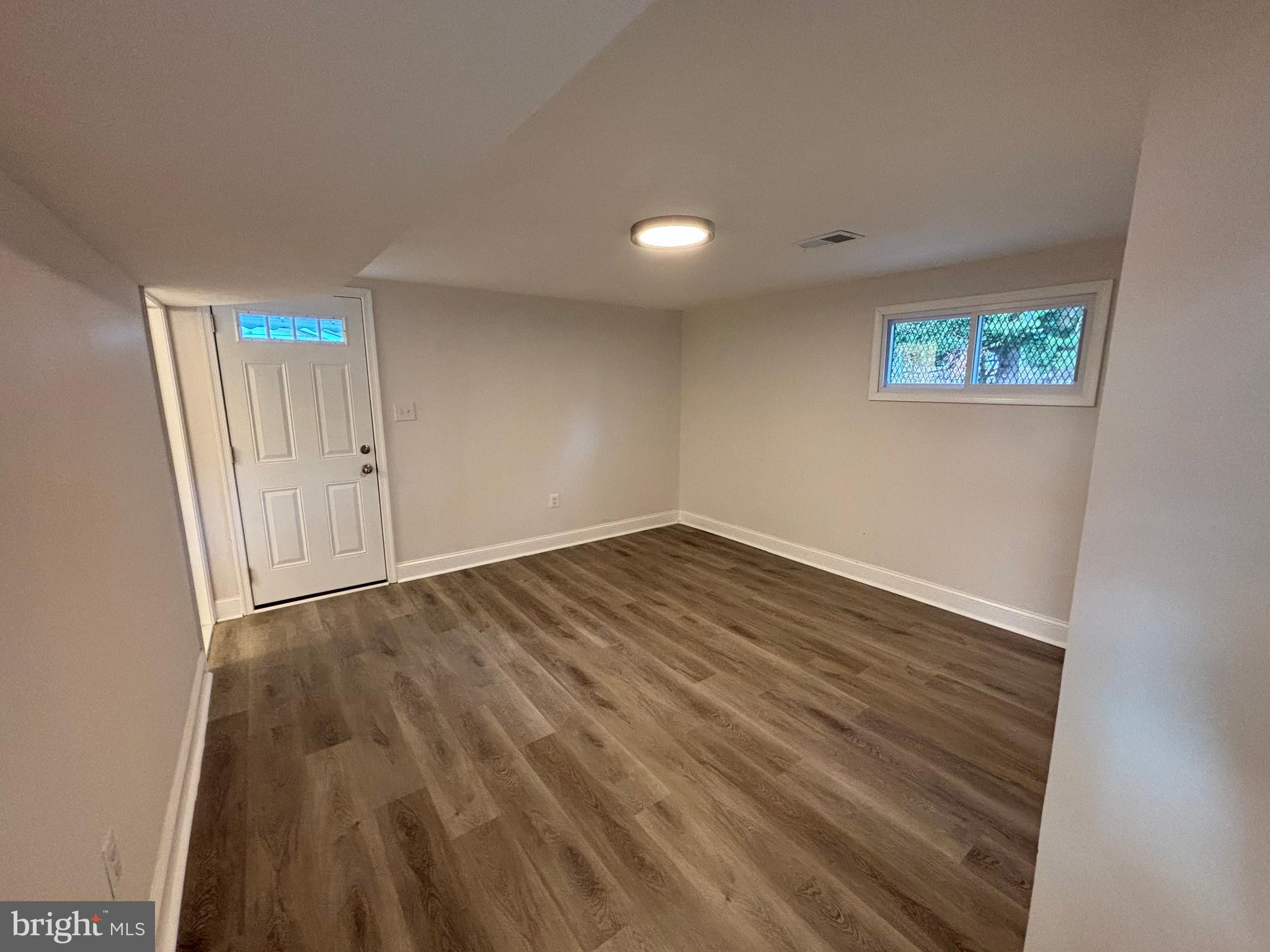 8138 Scotts Level Road Pikesville, MD 21208 - Photo 31 of 39