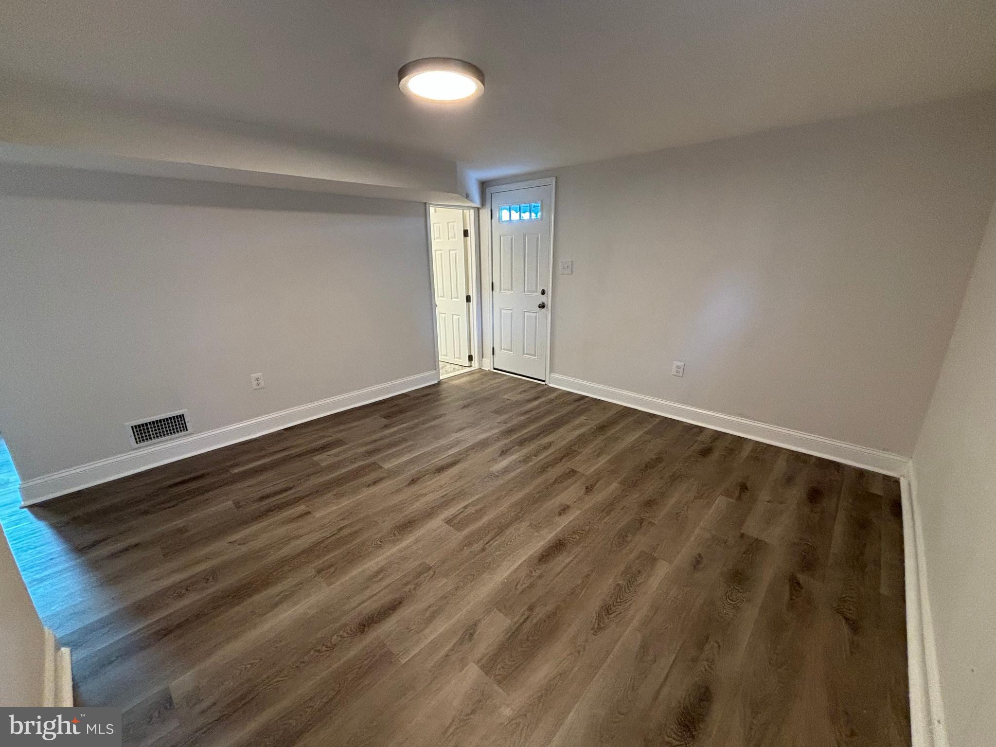 8138 Scotts Level Road Pikesville, MD 21208 - Photo 32 of 39