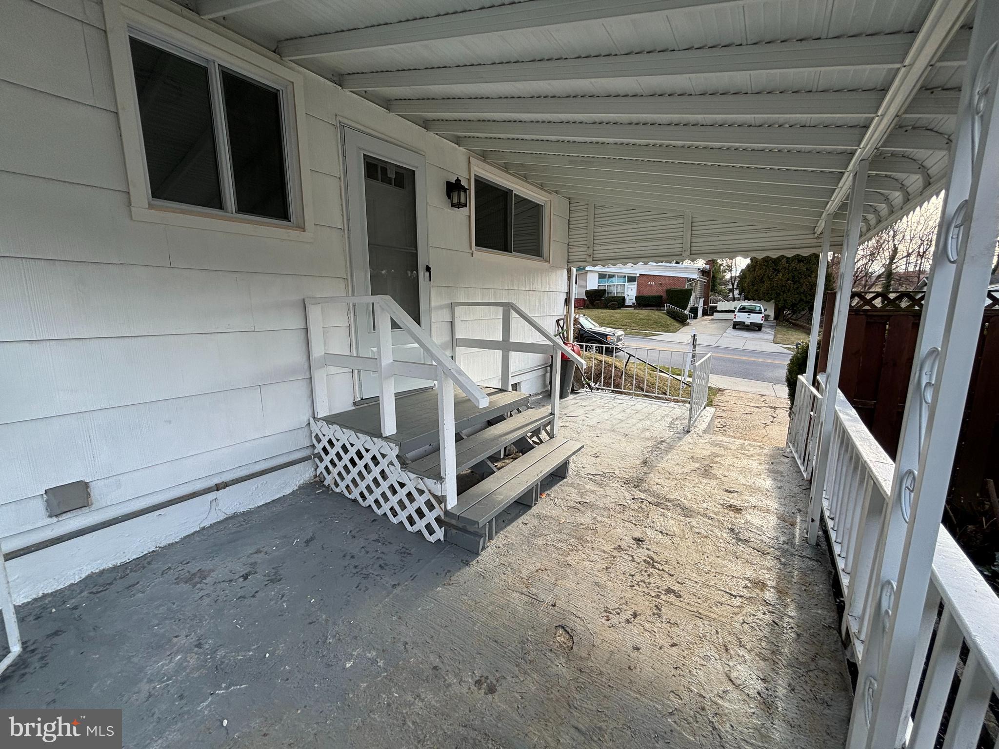 8138 Scotts Level Road Pikesville, MD 21208 - Photo 4 of 39