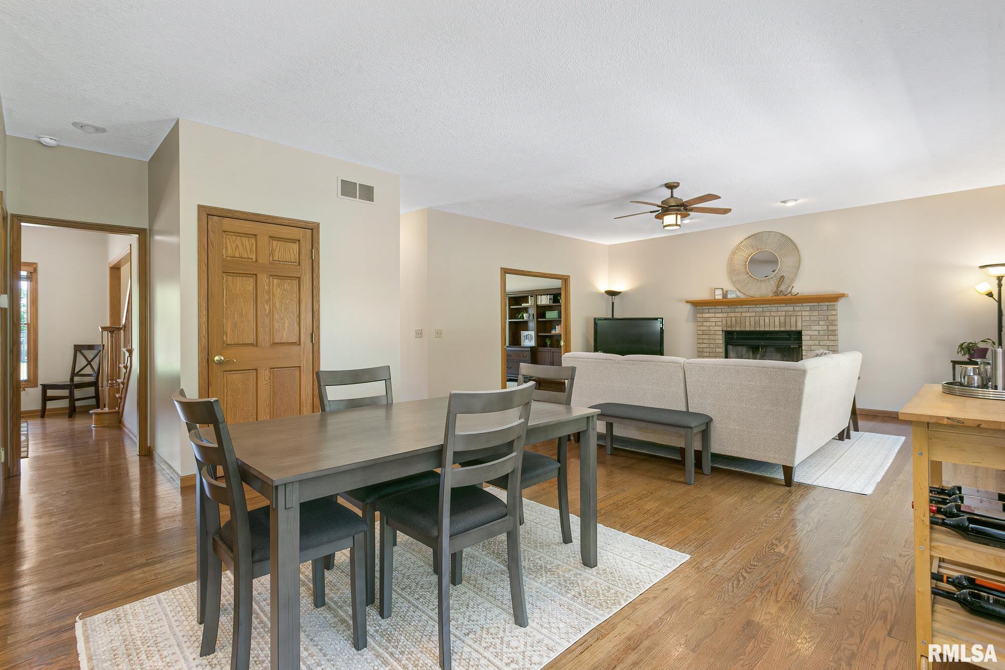 4951 White Post Road Bettendorf, IA 52722 - Photo 19 of 39