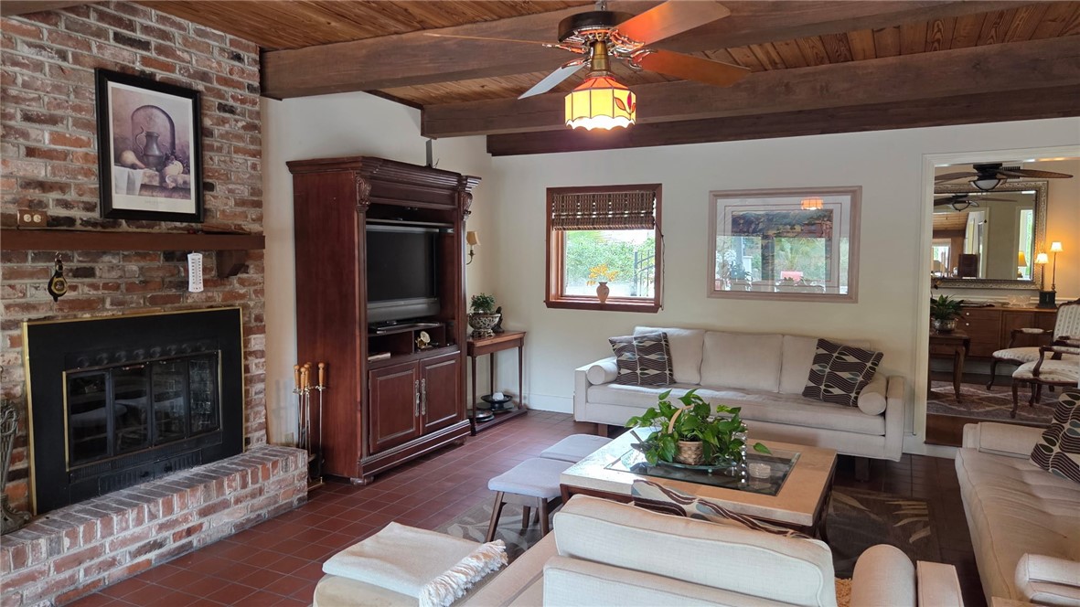 122 Shore Rush Drive St. Simons Island, GA 31522 - Photo 12 of 36