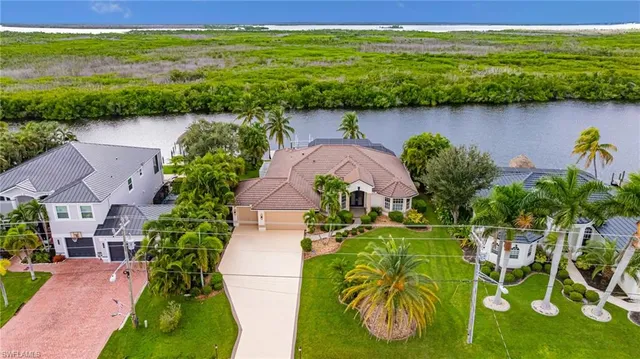 a view of an outdoor space and a lake