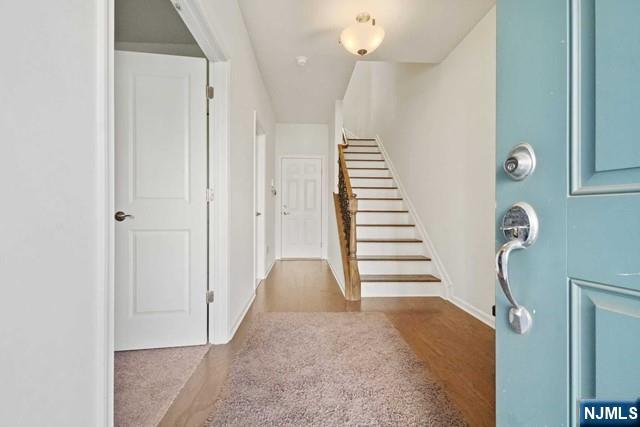 97 Truman Drive Wood-Ridge, NJ 07075 - Photo 4 of 49