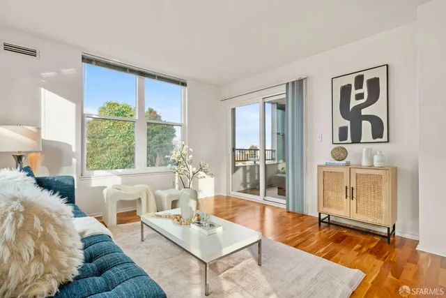 $749,000 | 8400 Oceanview Terrace, Unit 208, San Francisco, CA 94132