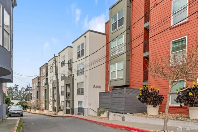 $749,000 | 8400 Oceanview Terrace, Unit 208, San Francisco, CA 94132