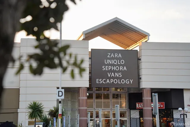 $749,000 | 8400 Oceanview Terrace, Unit 208, San Francisco, CA 94132