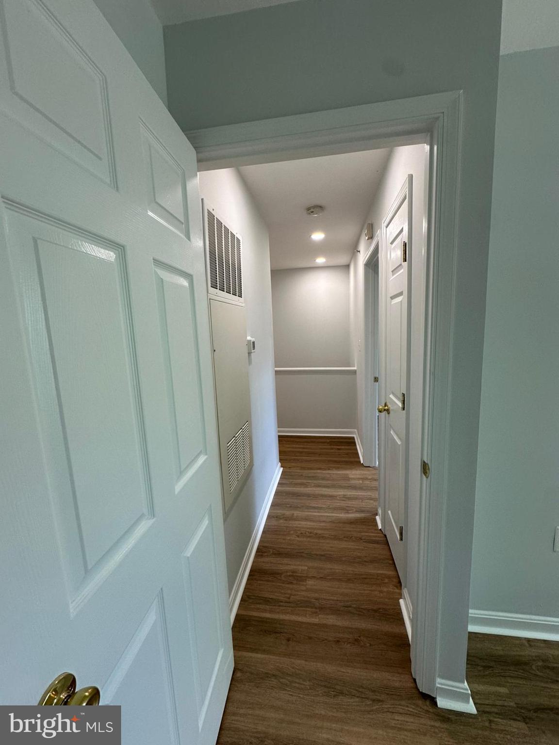 43577 Patching Pond Square Ashburn, VA 20147 - Photo 30 of 33