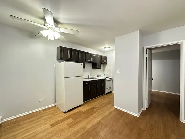 $1,450 | 4537 North Dover Street, Unit 1B, Chicago, IL 60640