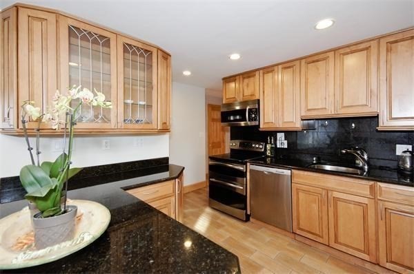 22 Westlund Road Belmont, MA 02478 - Photo 5 of 26