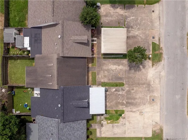 $135,000 | 1827 North Tallowood Drive, Lake Charles, LA 70605