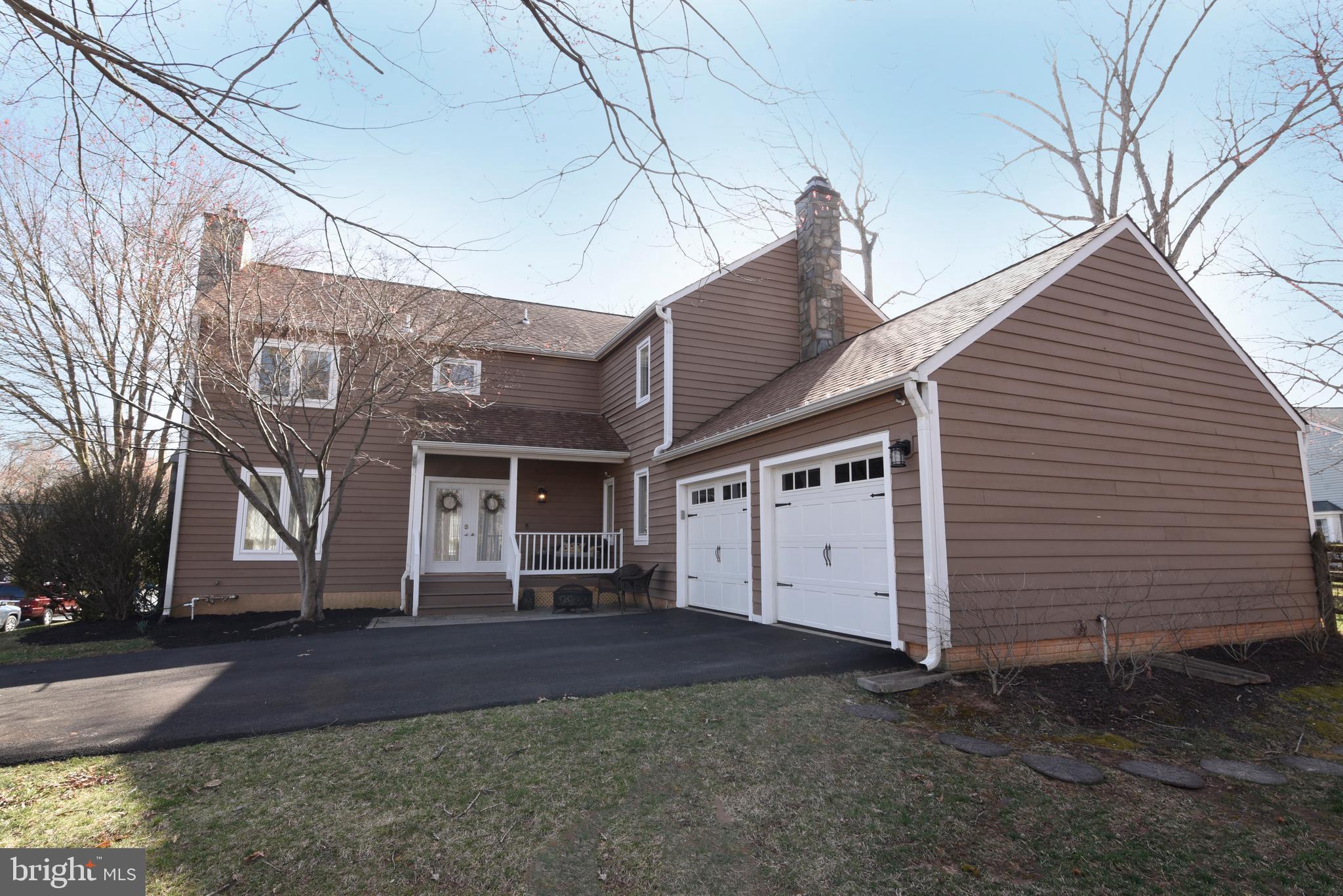 10 Rutherford Circle Sterling, VA 20165 - Photo 2 of 54 Gallery Image 2