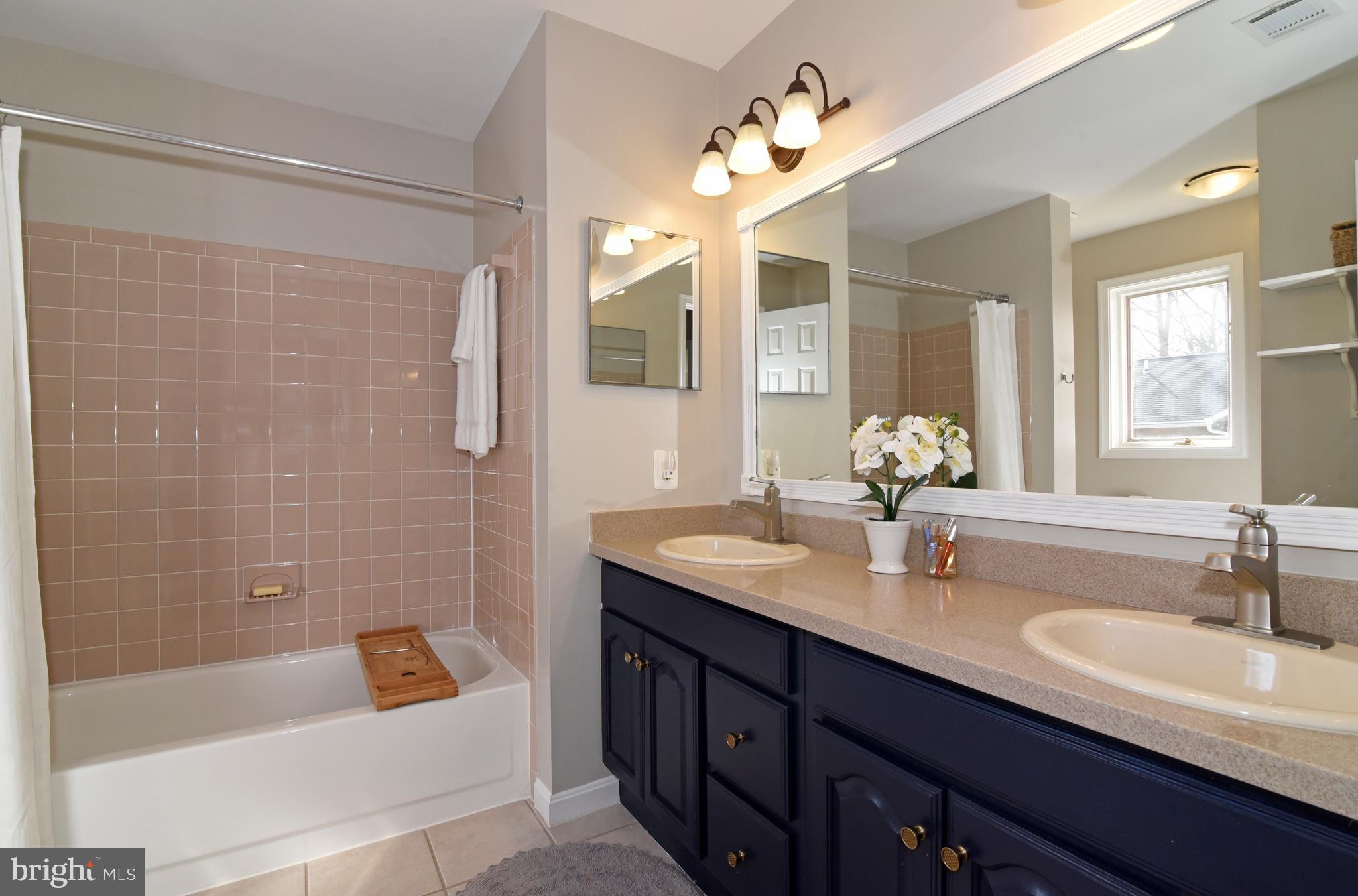 10 Rutherford Circle Sterling, VA 20165 - Photo 29 of 54 Gallery Image 29