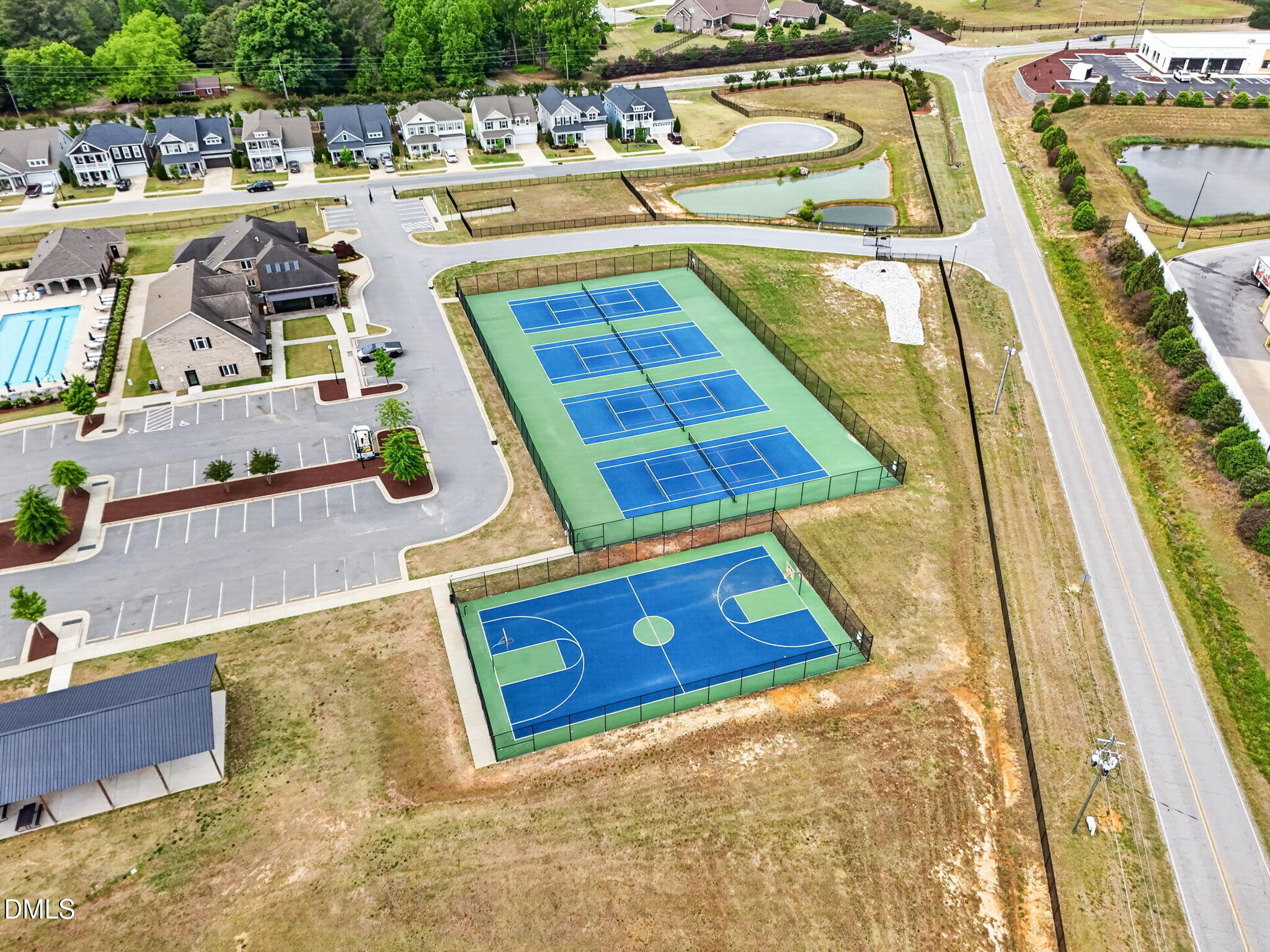 524 Dungannon Loop Clayton, NC 27520 - Photo 51 of 80 75-web-or-mls-DJI_20260501120639_0204_D